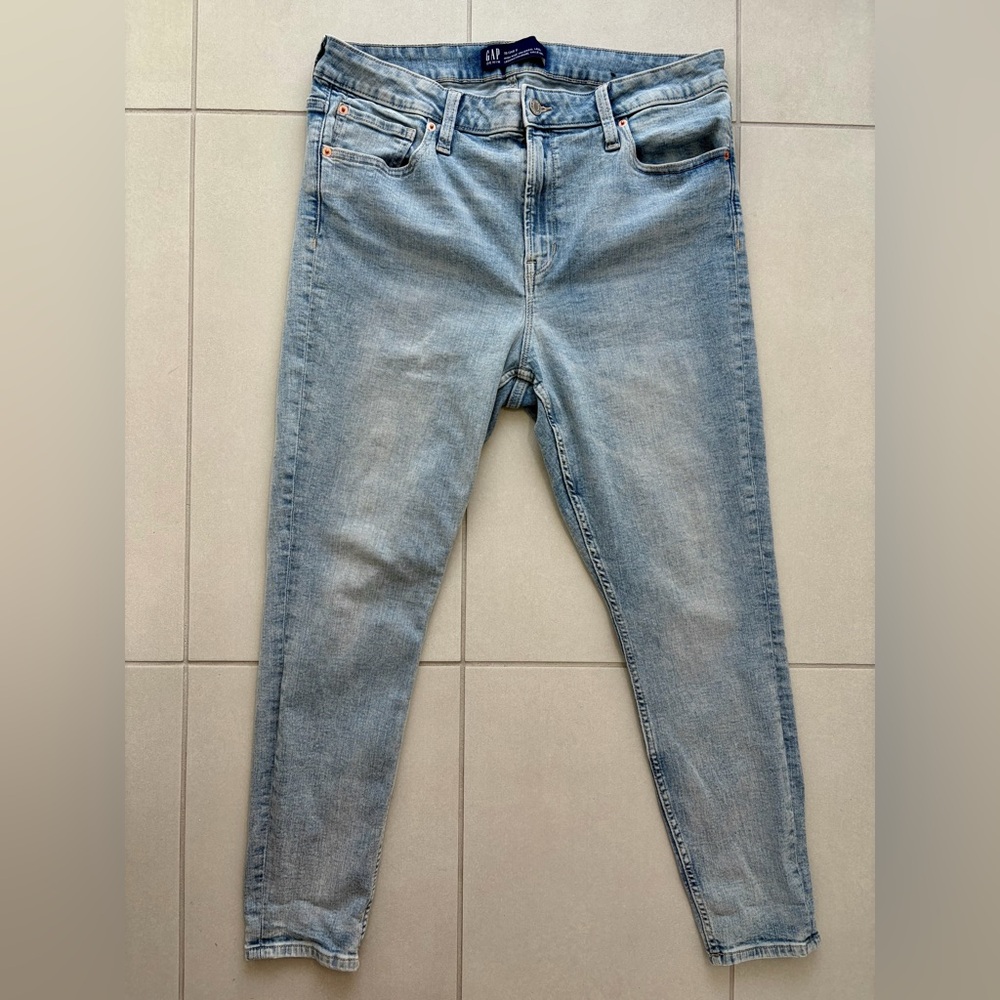 GAP High‑Rise Light Wash Skinny Jeans – Stretch Denim | Size 18